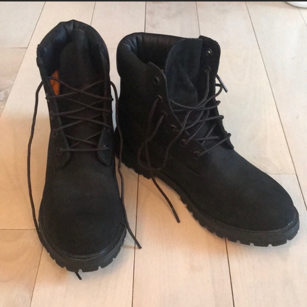 Black Timberland Boots
